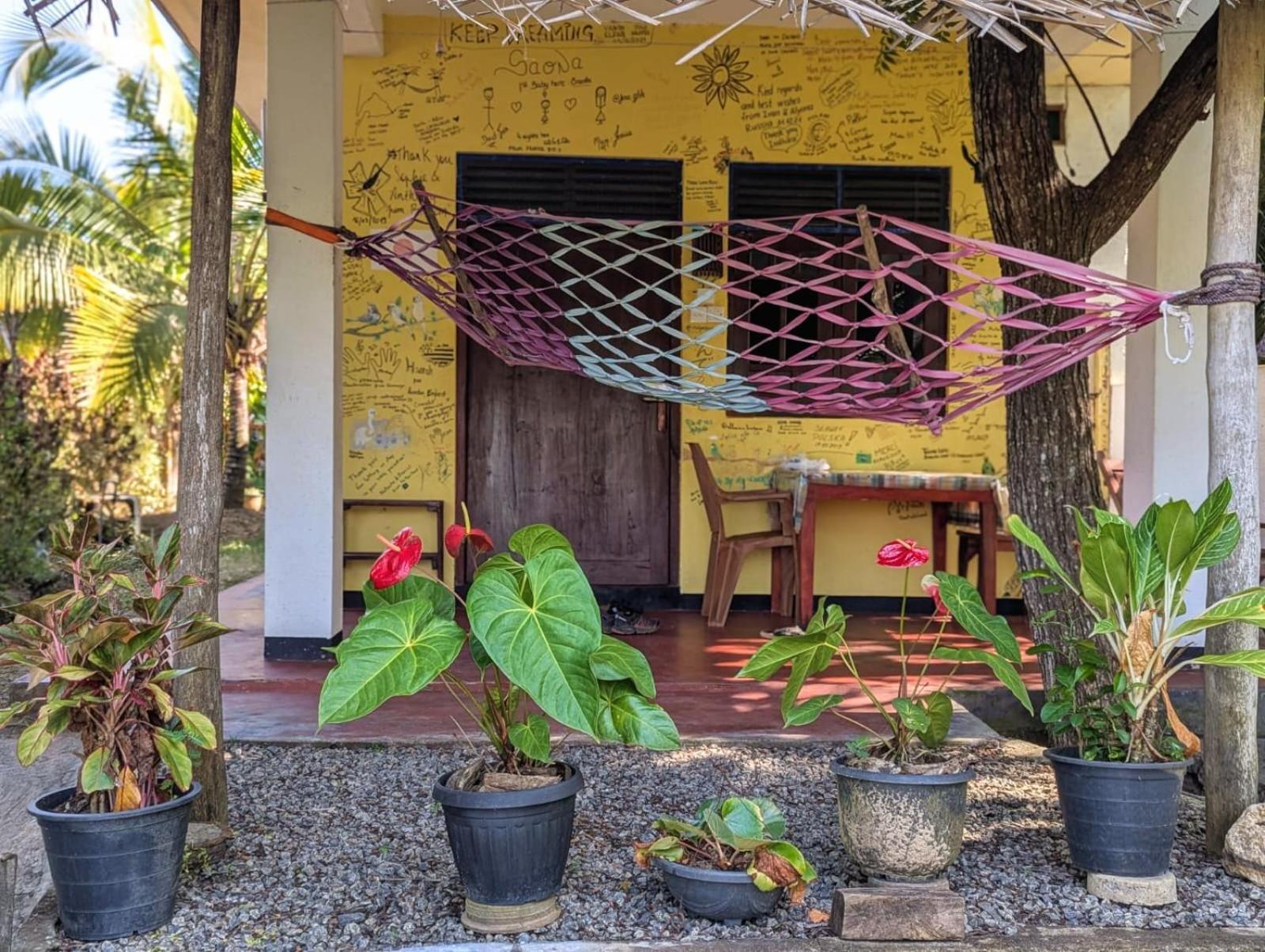 Three Little Birds Hotel Tangalle Exterior photo